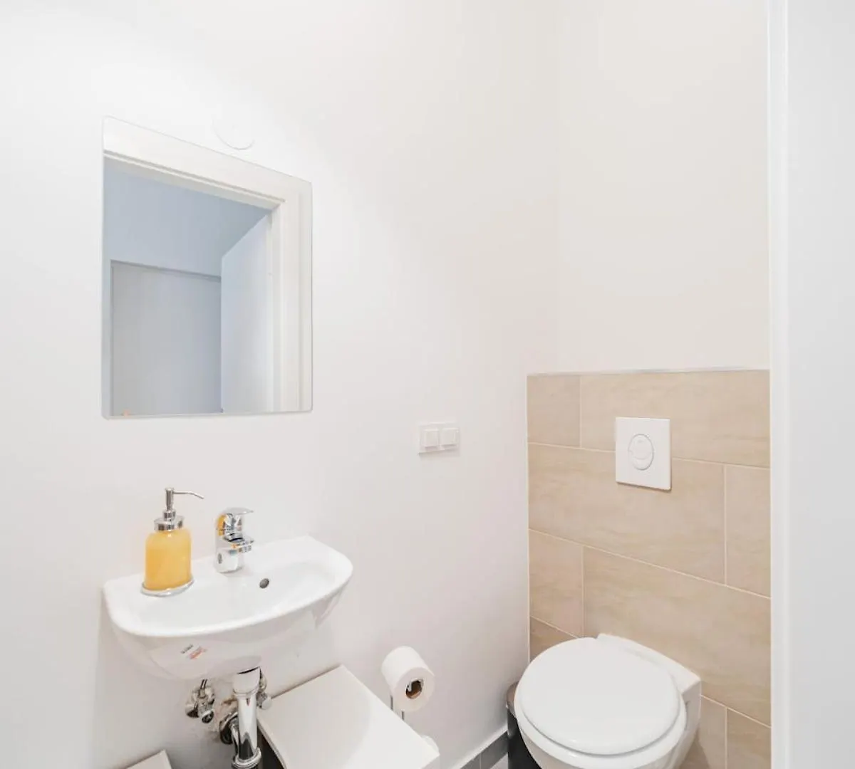 Central Two Room Apartment Vienna